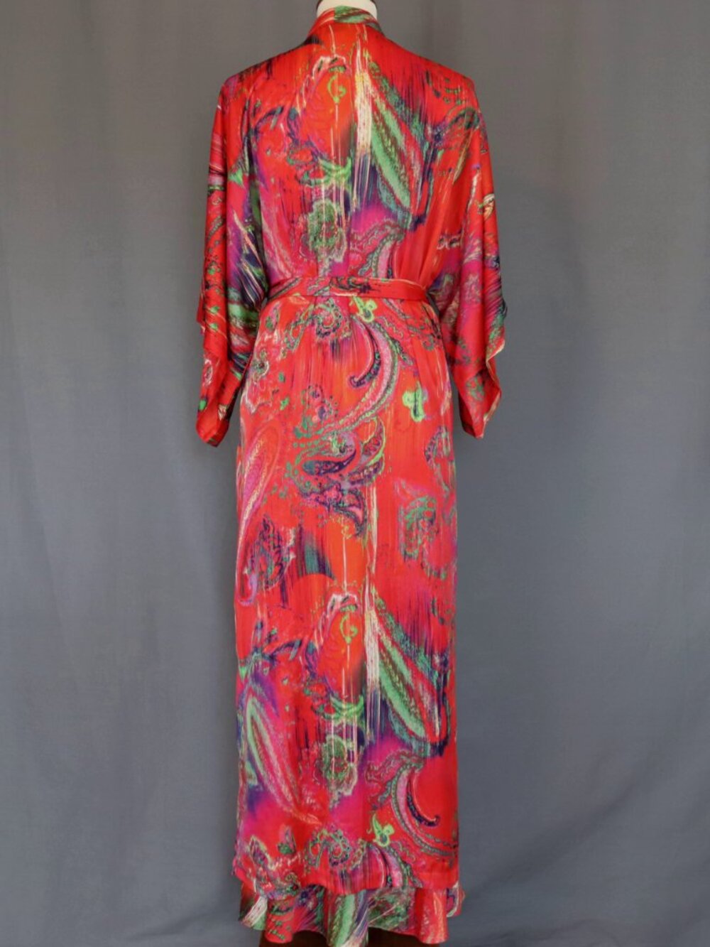 Natori Small 2 Piece Floral Robe & Night Gown Charmeuse Chemise Set Red Green - Picture 11 of 13